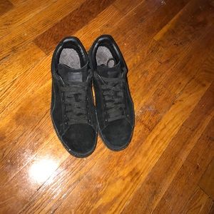 Black Puma Suede with speckles