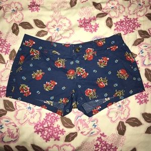 Hollister flower shorts