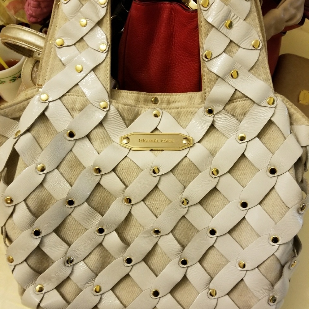 Michael kors purse