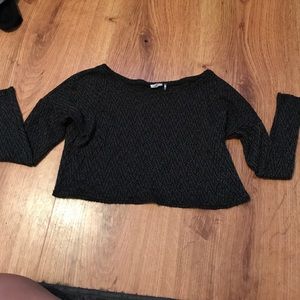 Long sleeve crop top