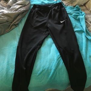 all black nike sweats