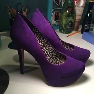 Purple Pumps