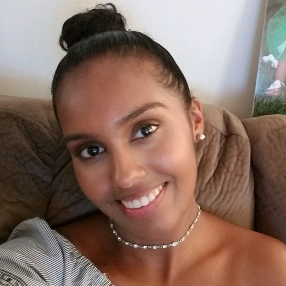 Meet your Posher, Linda