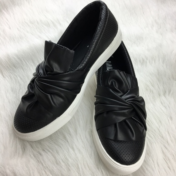 Mia black perforated twisted bow knot slip on shoe - Picture 4 of 8