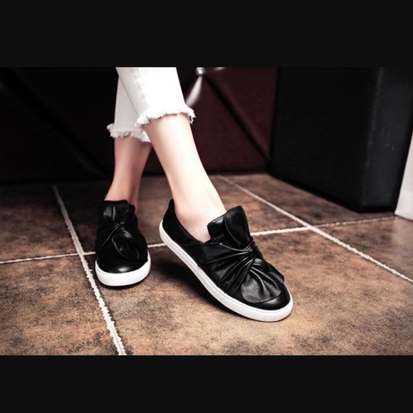 Mia black perforated twisted bow knot slip on shoe - Picture 2 of 8