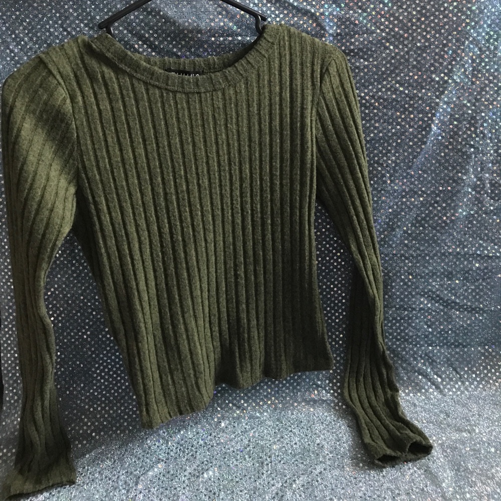 Army green sweater