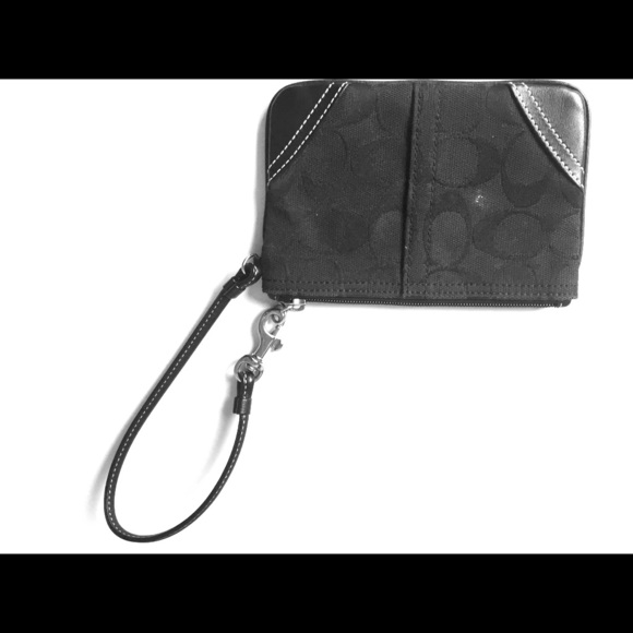 Black coach wristlet - Picture 1 of 2