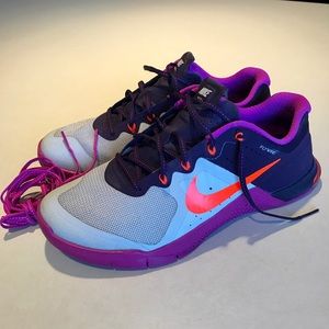 Women's Nike Metcon 2