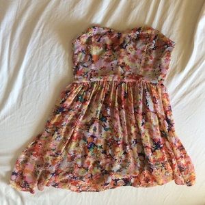 Flirty, floral strapless dress