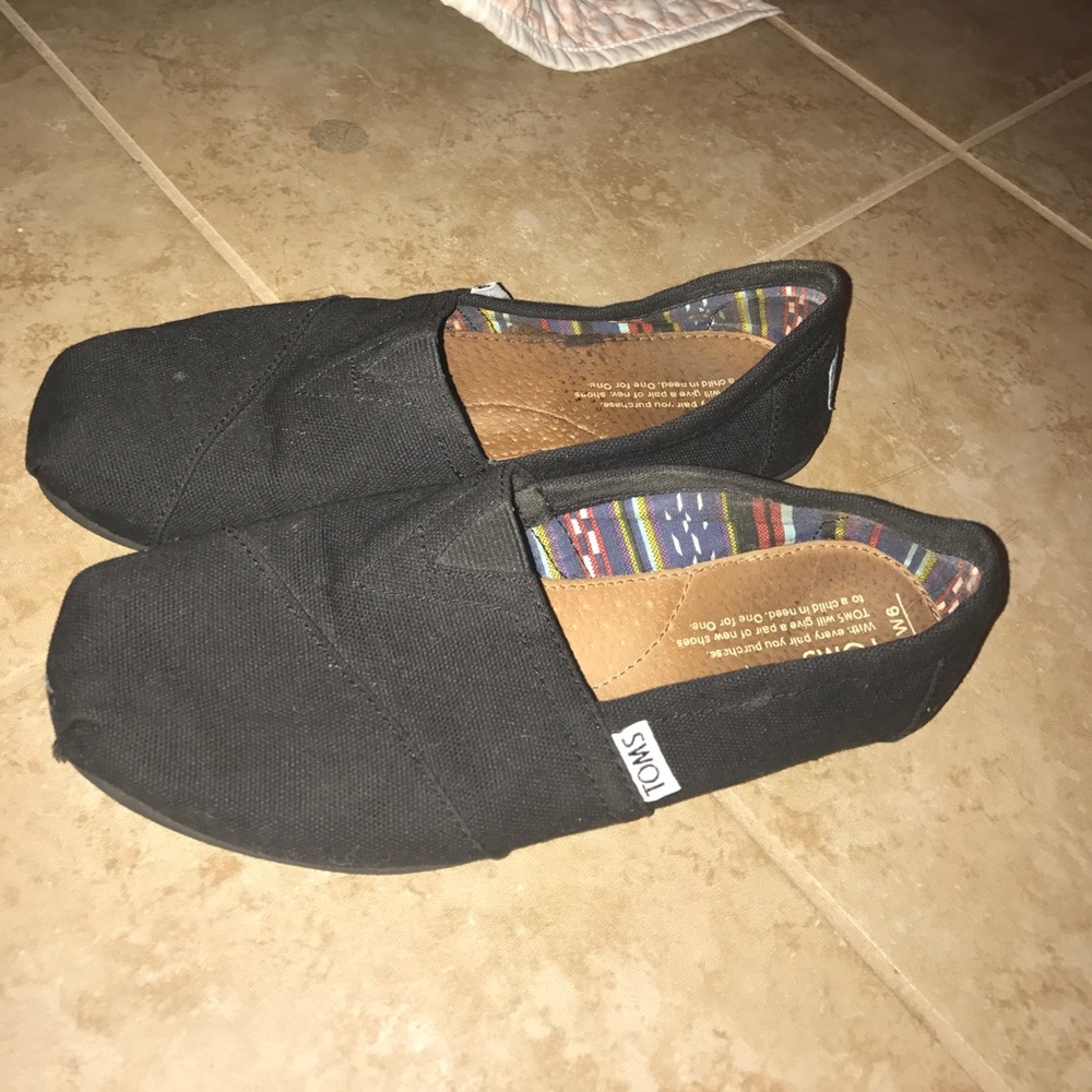 Toms in ok condition