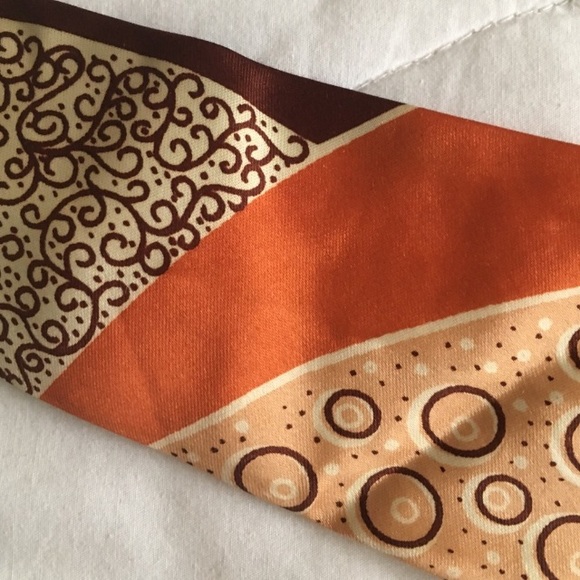 ☃️3 for $30☃️ Vintage Silk Tie - Picture 2 of 4