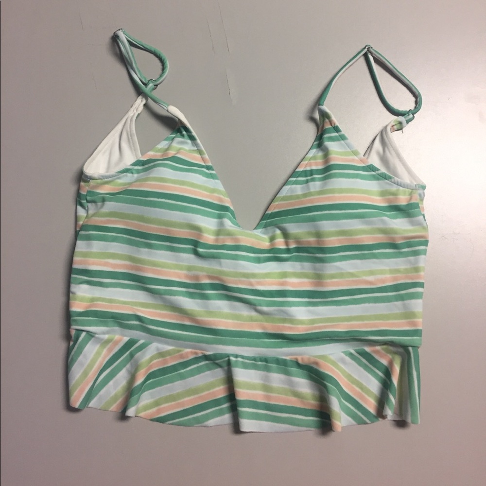 NWOT Kortni Jeane Scoop Back Top