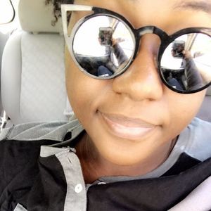 Meet your Posher, Chaleesa