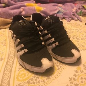 Nike shox shoes