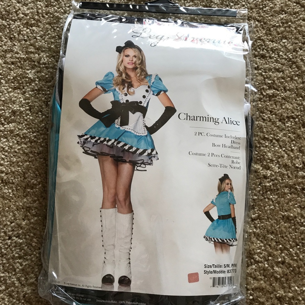 Charming Alice Halloween Costume
