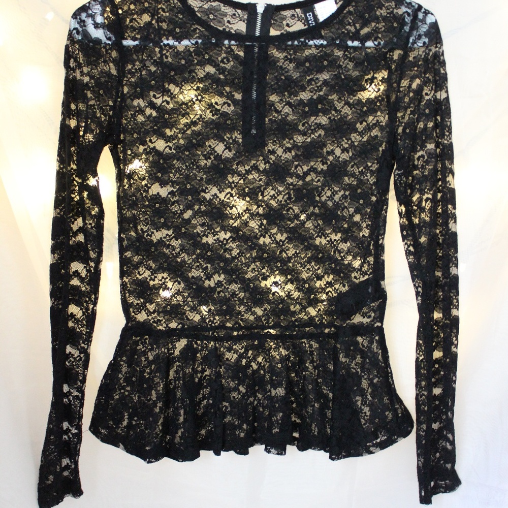 H&M black lace ~peplum top~ long sleeved