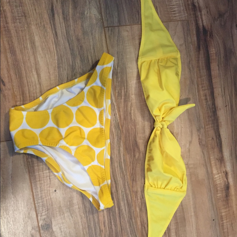 VS bathing suit xs bottom s bandeau top never worn