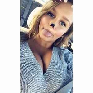 Meet your Posher, Olivia