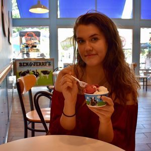 Meet your Posher, Ally