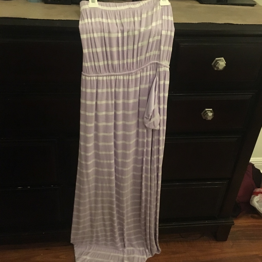 lavender pocketed maxi dress