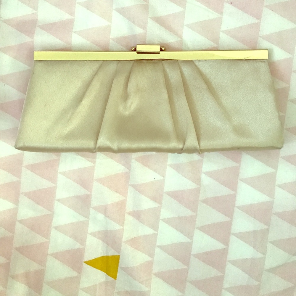 Jessica McClintock | Satin Clutch