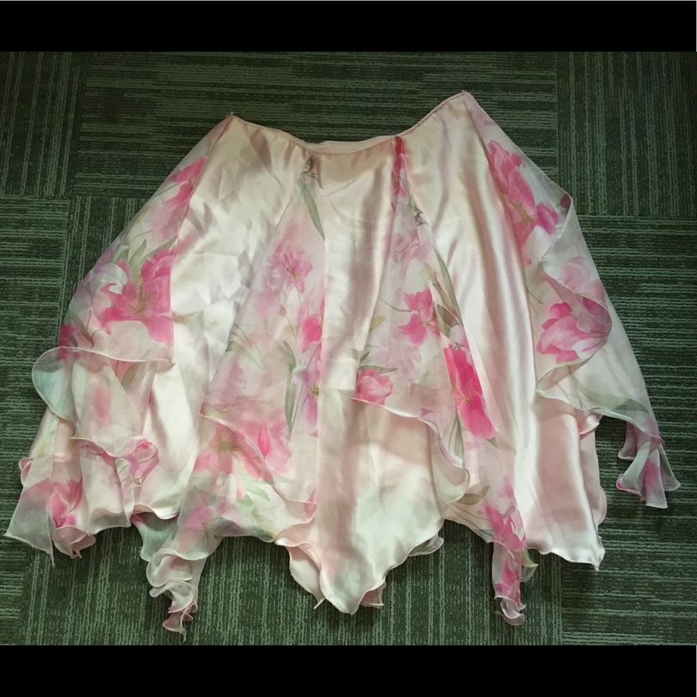 Asymmetrical Handkerchief Hem Full Skirt Pink Floral Small 2 4 Silky Satin