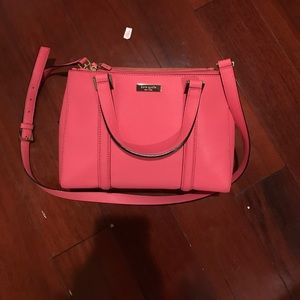 Kate Spade bag barely used perfect condition
