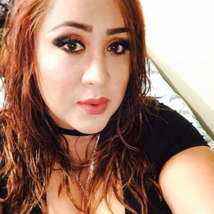 Meet your Posher, Dalia