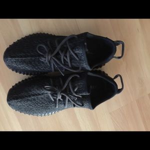 350 Boost Yeezys