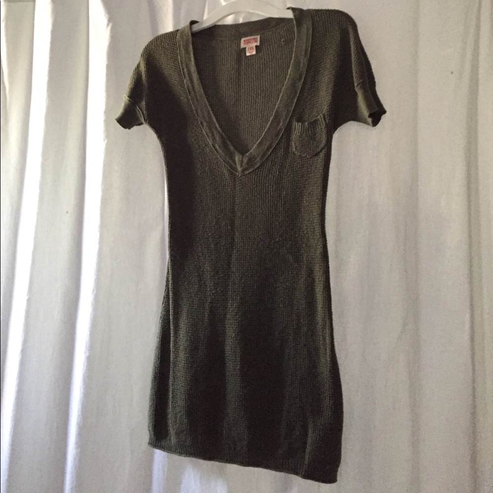 🍕 4 for $15 Dark green Cotton blend sweater tunic