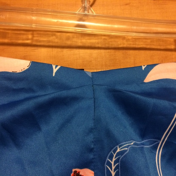 🤩HOST PICK 🎉- Vintage Sarong - Picture 6 of 6