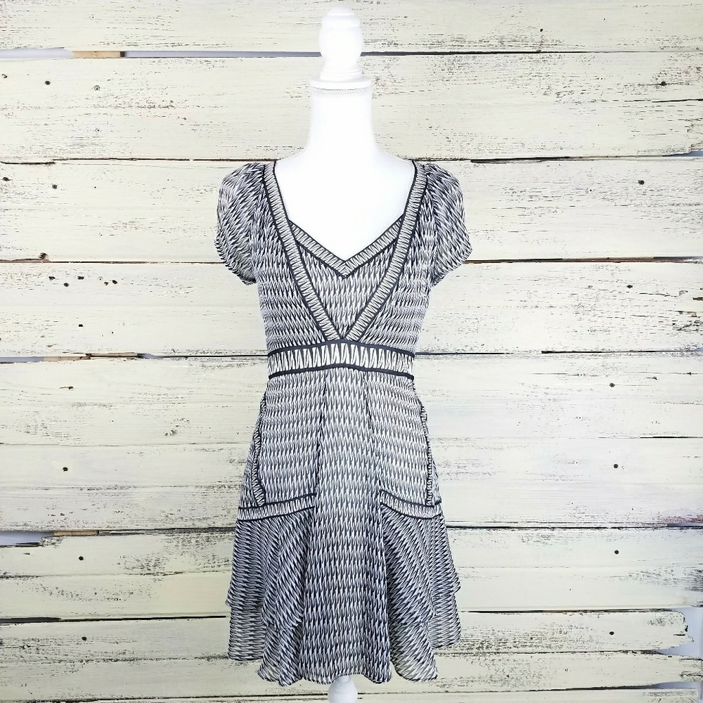 Diane Von Furstenberg Heidi Silk Black White Dress