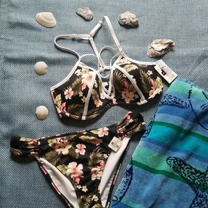FINAL PRICE! CUTE! VS PINK SWIMSUIT!