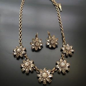 Chloe & Isabel petite mirabelle