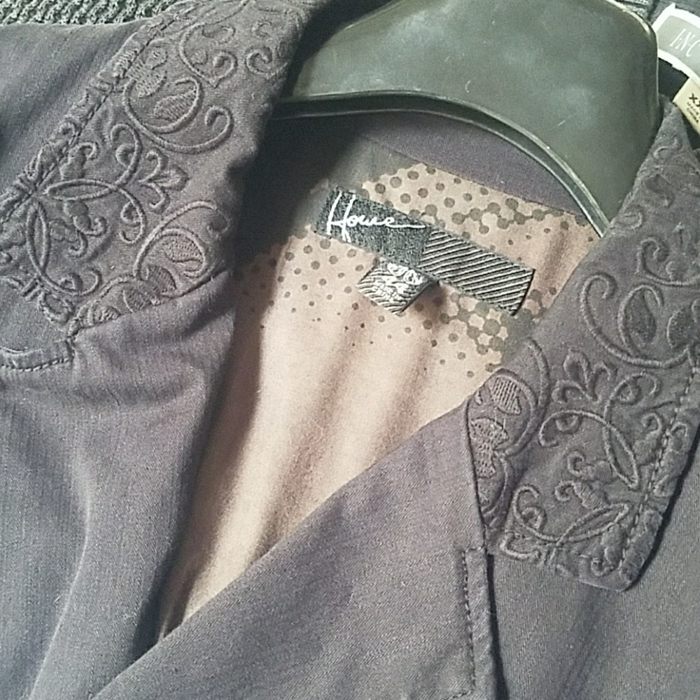 Howe Black Jacket - image 6