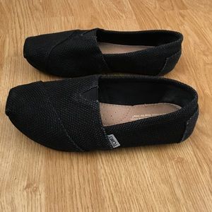 TOMS shoes - Black Burlap Women's Classics