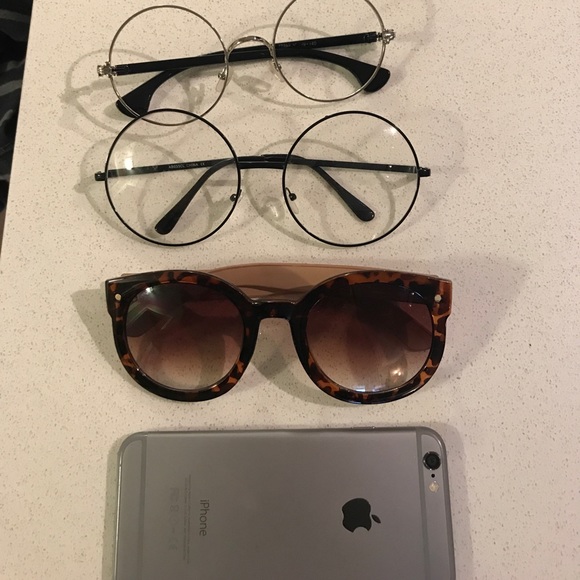 Assorted glasses and frames - Picture 8 of 8