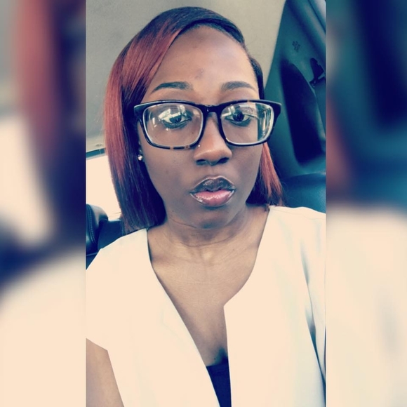 Meet your Posher, Neena - Picture 1 of 1