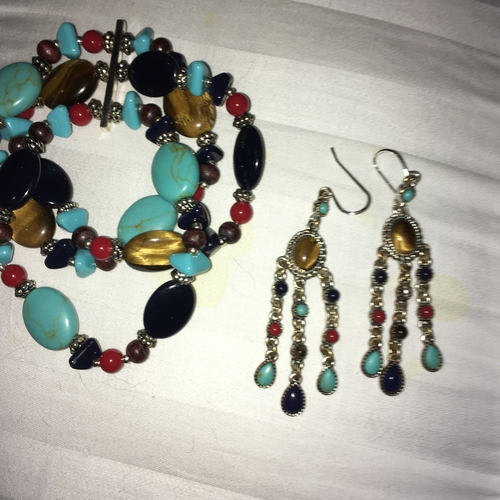 Turquoise, tiger's eye, onyx bracelet and earrings