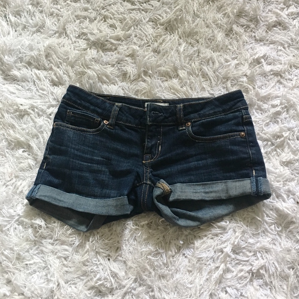 Dark wash low rise denim shorts