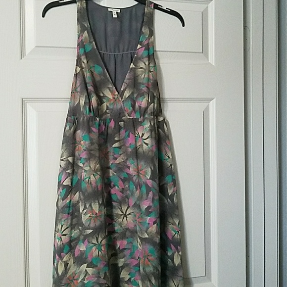 Dress - Picture 1 of 2
