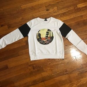 Rue 21 long-sleeve sweater