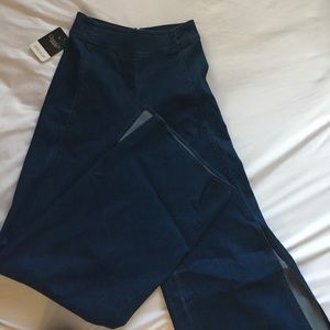 Flying tomato 🍅 pant !