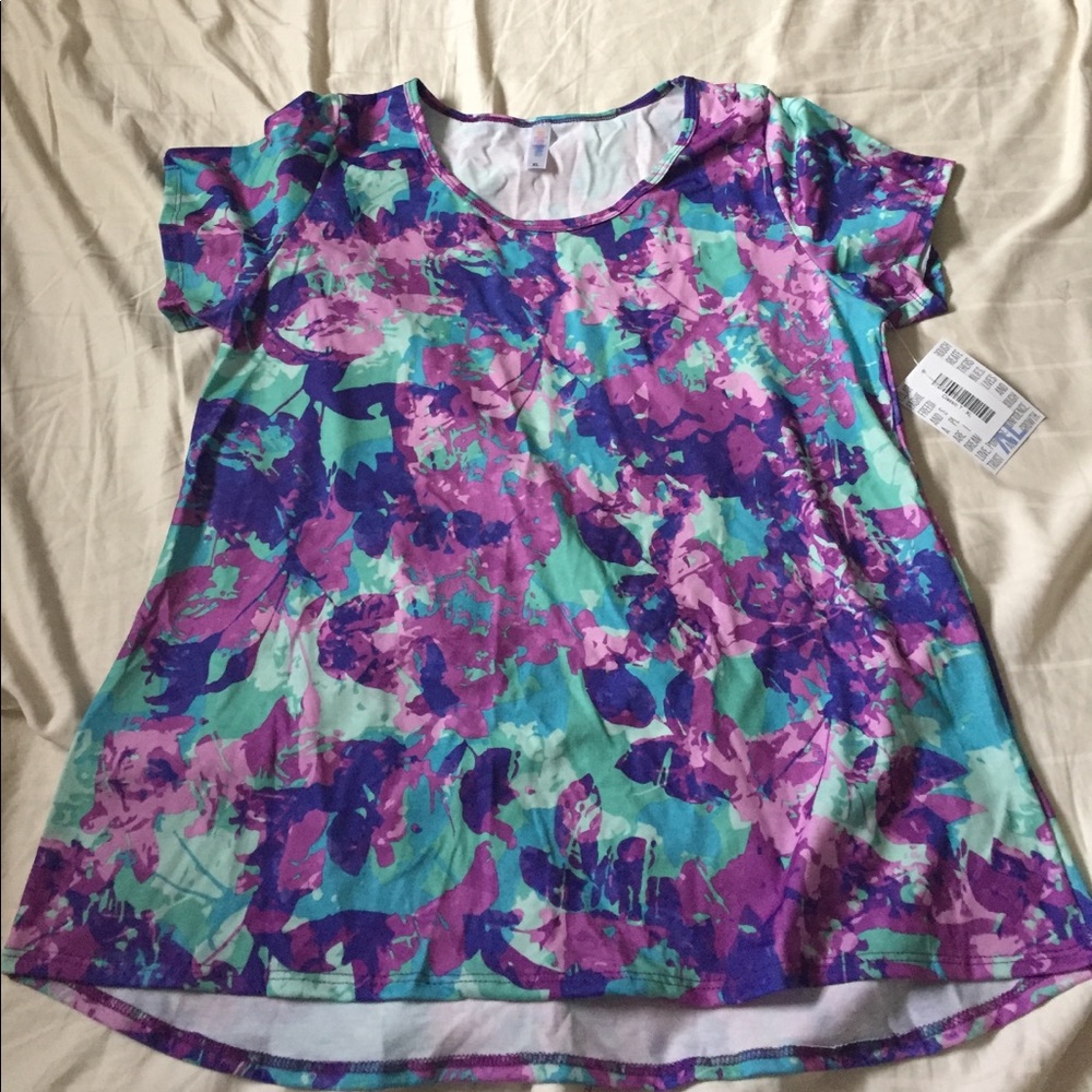 Lularoe xlarge Classic Tee BNWT floral