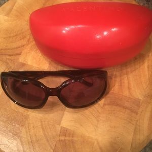 Valentino sunglasses 😎