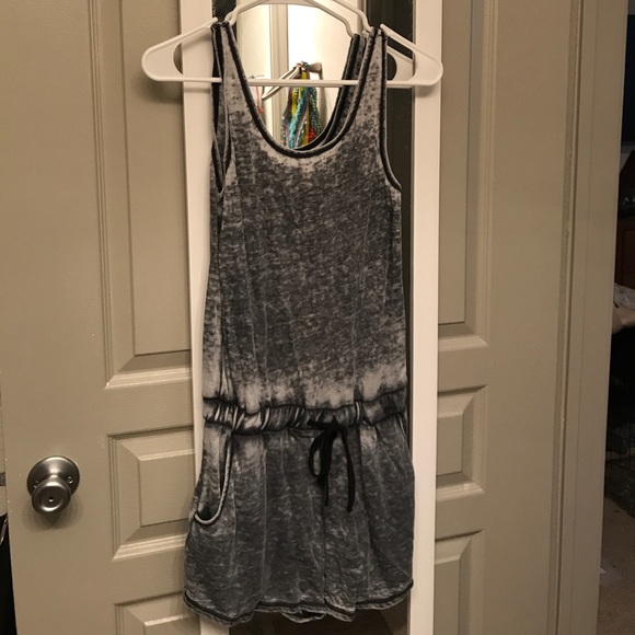 Romper - Picture 1 of 2