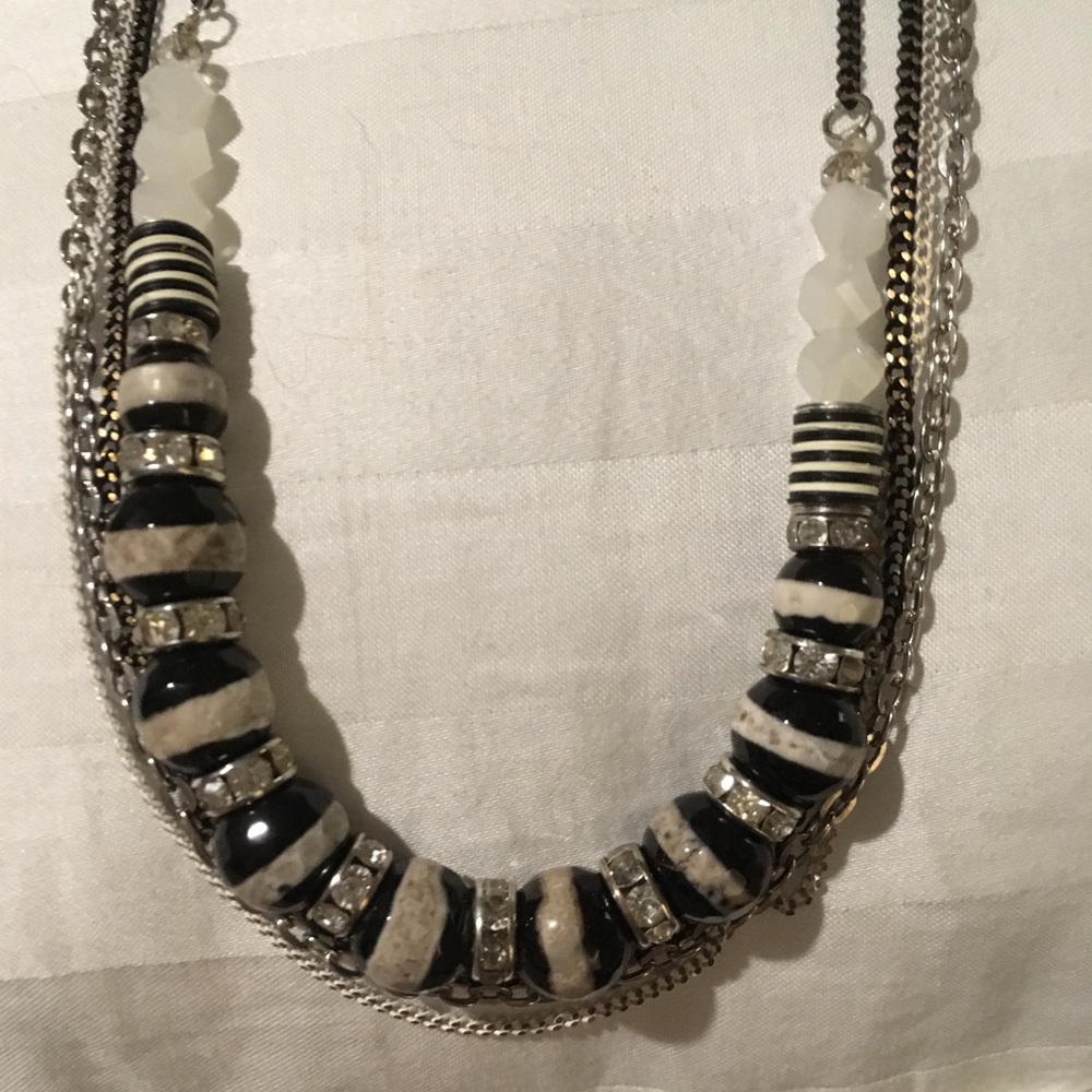 Multi-strand blk/wh/crystal necklace ADD ON priced