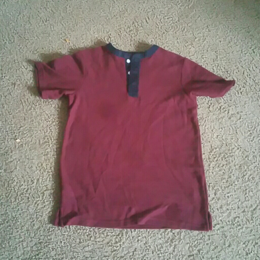 Boys red plain tshirt