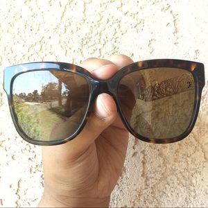 🌸Dolce & Gabbana DG4212 sunglasses🌸