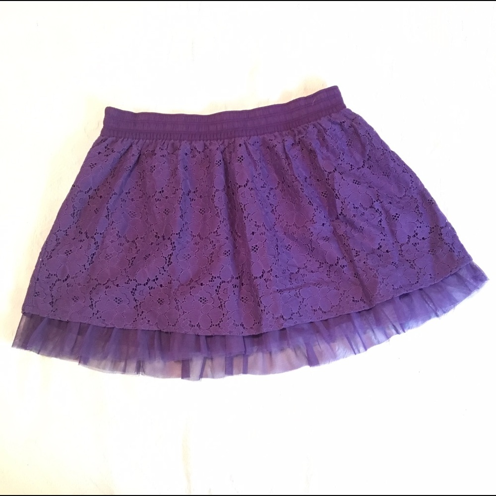 LACE SKIRT W/ TULLE!!